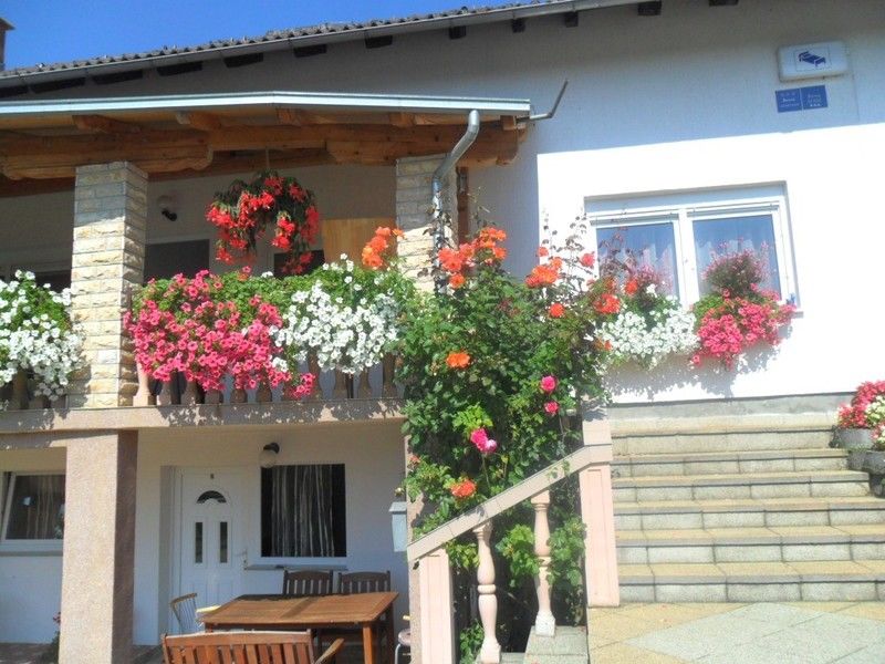 גרבובץ Guesthouse Sara מראה חיצוני תמונה